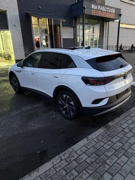 Volkswagen ID.4 2022 — миниатюра 3