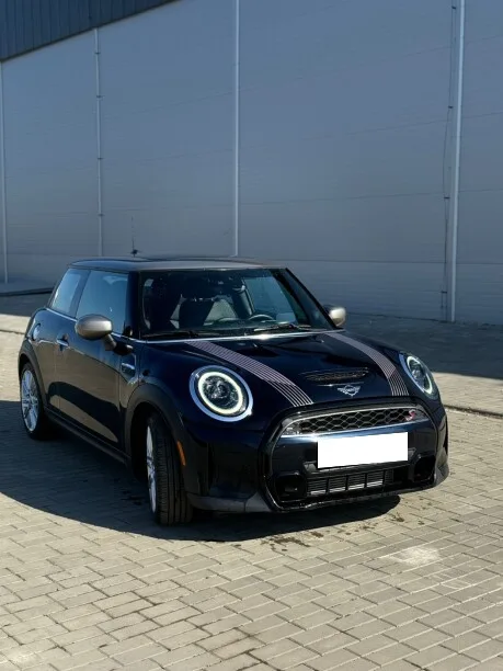 MINI Hatch 2022 — фото 1, купить с доставкой в Москву
