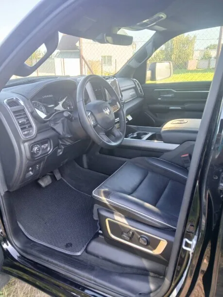 RAM 1500 2023 — миниатюра 3
