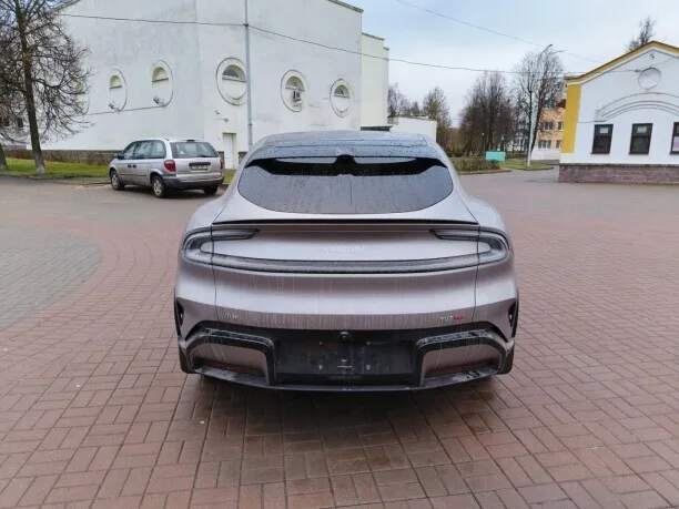 Xiaomi YU7 2025 — миниатюра 4
