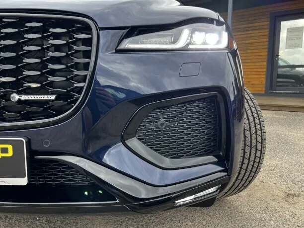 Jaguar F-Pace 2023 — миниатюра 4