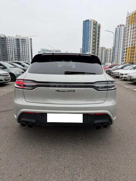 Porsche Macan 2022 — миниатюра 3