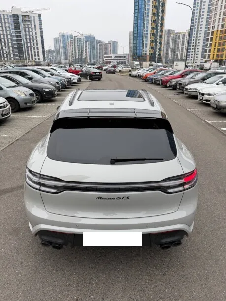 Porsche Macan 2022 — миниатюра 5