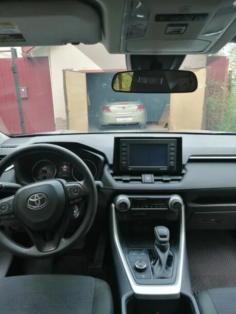 Toyota RAV4 2022 — миниатюра 2