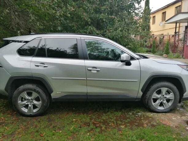 Toyota RAV4 2022 — миниатюра 4