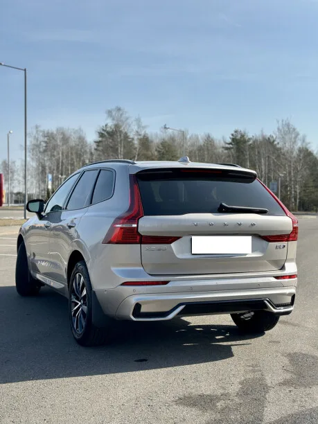Volvo XC60 2024 — миниатюра 3