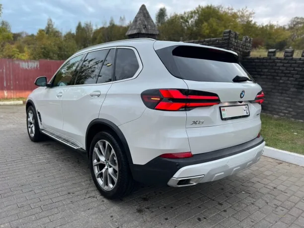 BMW X5 2024 — миниатюра 2