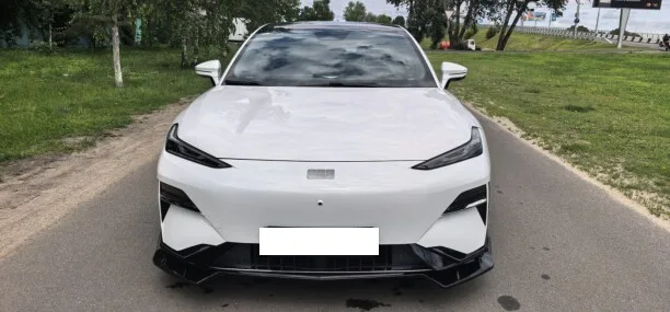 Geely Galaxy E8 2024 — миниатюра 5