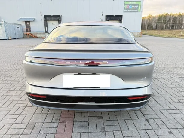 Lucid Air 2022 — миниатюра 2