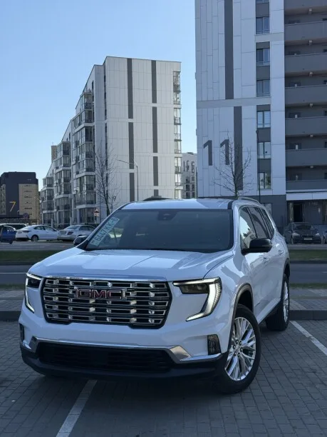 GMC Acadia 2024 — фото 1, купить с доставкой в Москву