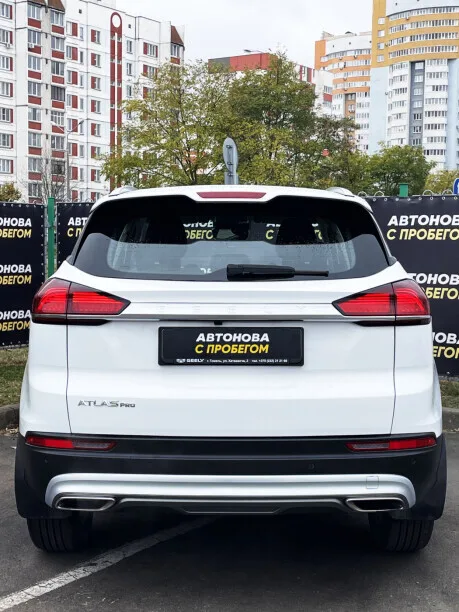 Geely Atlas Pro 2022 — миниатюра 2