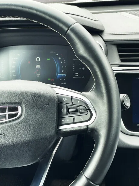 Geely Atlas Pro 2022 — миниатюра 3