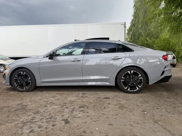 Kia K5 2023 — миниатюра 2