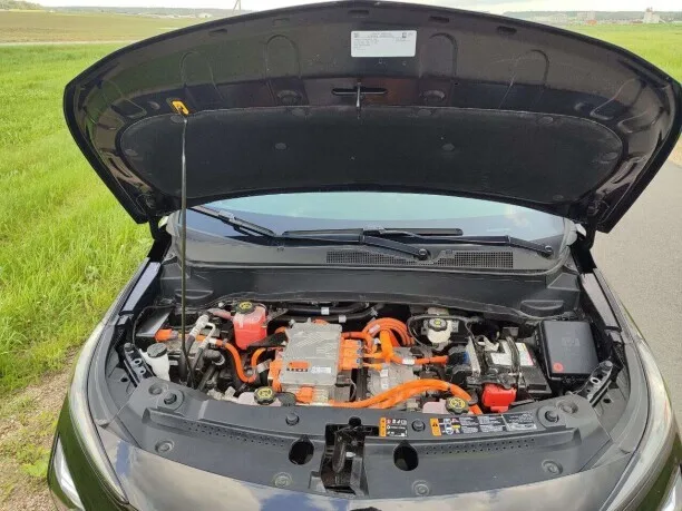 Chevrolet Bolt EUV 2023 — миниатюра 3