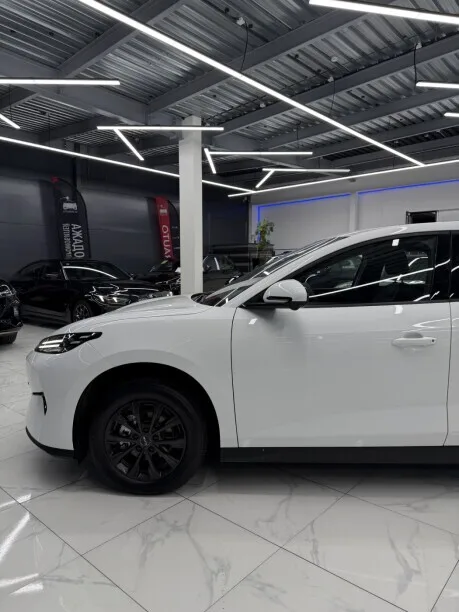 BYD e7 2025 — миниатюра 2