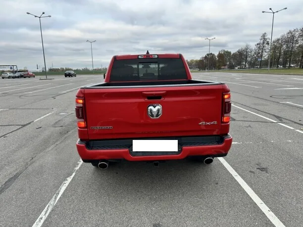 RAM 1500 2022 — миниатюра 2