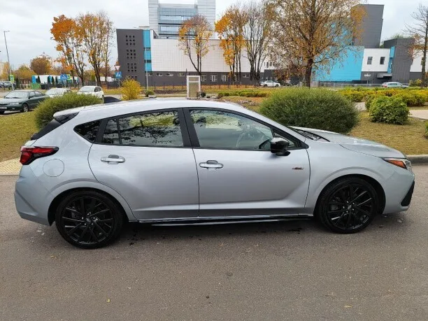 Subaru Impreza 2023 — миниатюра 4