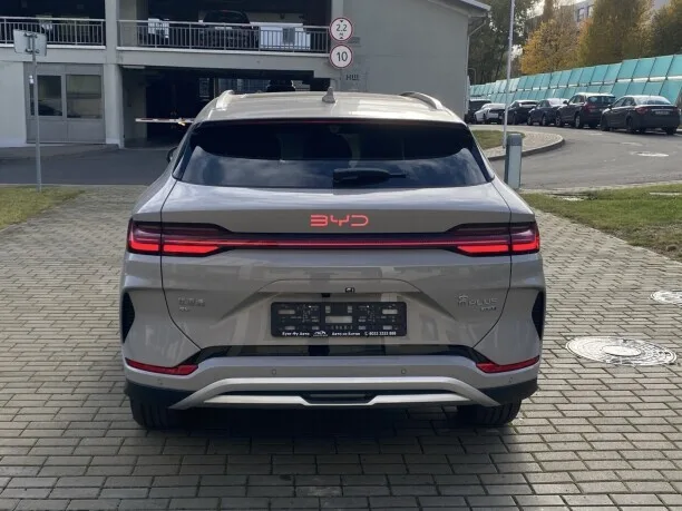 BYD Song PLUS EV 2025 — миниатюра 2