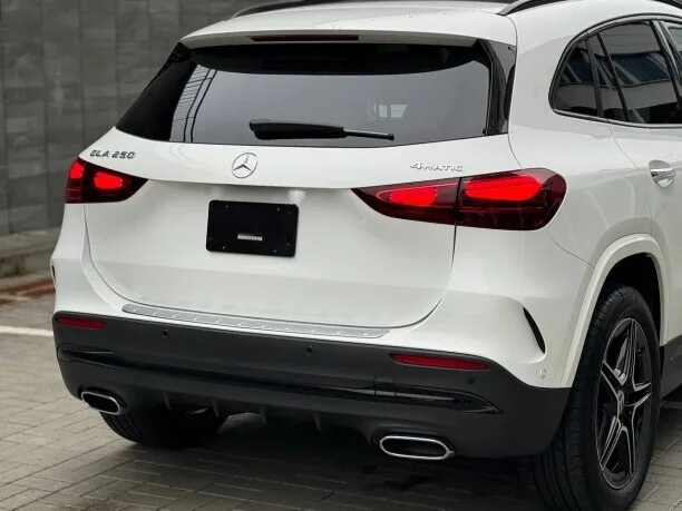 Mercedes-Benz GLA 2024 — миниатюра 5