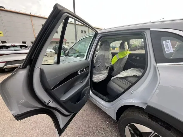 Geely Galaxy E5 2025 — миниатюра 4
