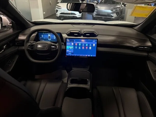 Dongfeng Aeolus L7 2025 — миниатюра 3