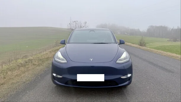 Tesla Model Y 2024 — миниатюра 5