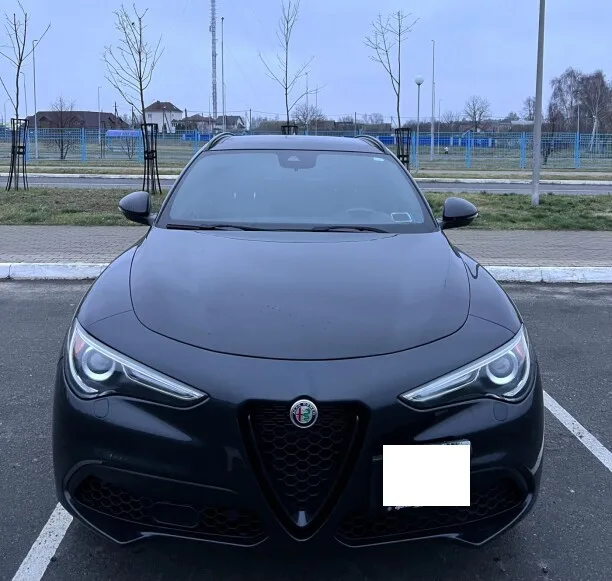 Alfa Romeo Stelvio 2022 — миниатюра 2