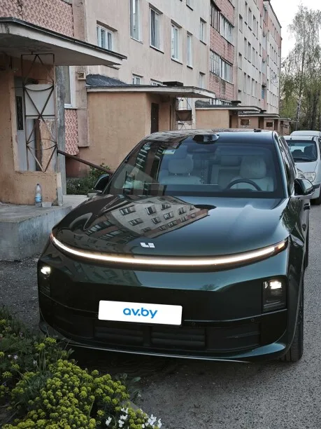 Li Auto L6 2024 — фото 1, купить с доставкой в Москву