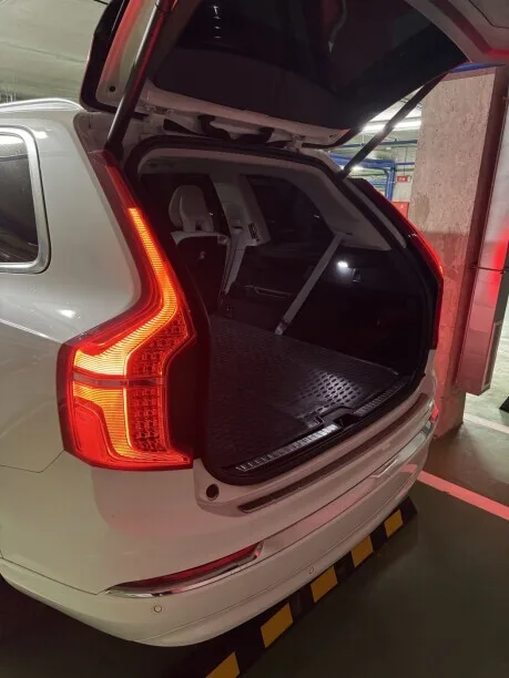 Volvo XC90 2022 — миниатюра 3