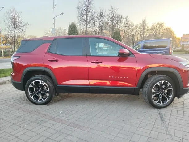Chevrolet Equinox 2024 — миниатюра 3