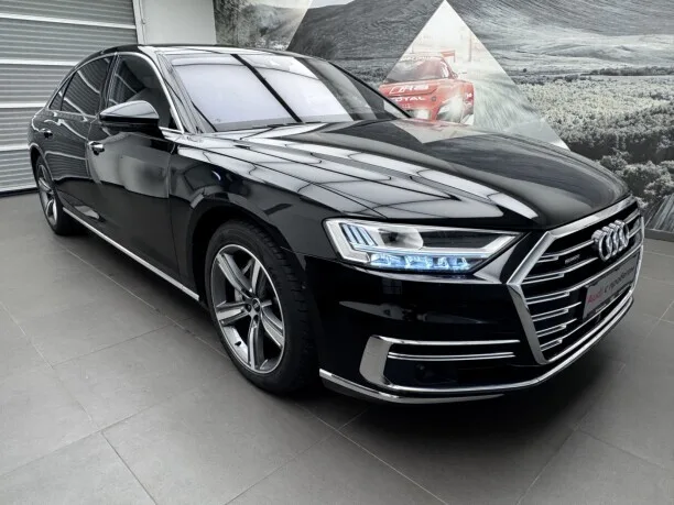 Audi A8 2022 — миниатюра 4