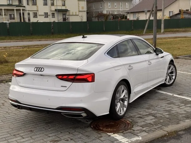 Audi A5 2023 — миниатюра 2