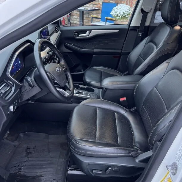 Ford Escape 2022 — миниатюра 3