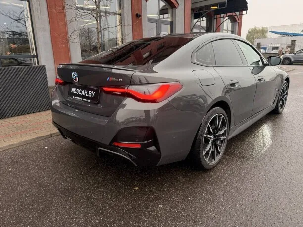 BMW i4 2022 — миниатюра 2