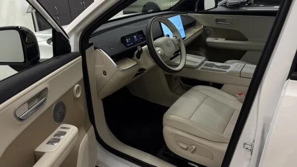 Toyota BZ3X 2025 — миниатюра 5