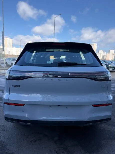 Geely Galaxy E5 2025 — миниатюра 3