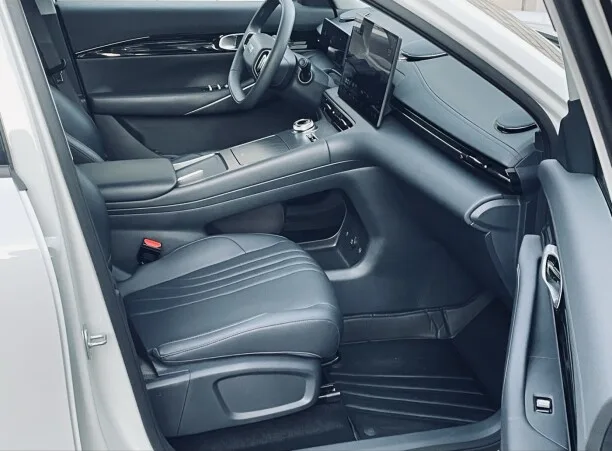 Geely Galaxy E5 2025 — миниатюра 5