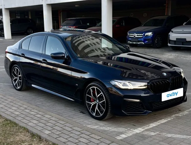 BMW 5 Series 2022 — миниатюра 4