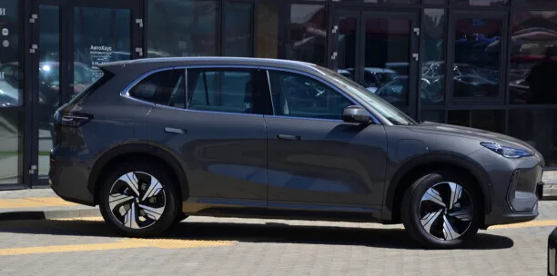 Geely Galaxy E5 2025 — миниатюра 3