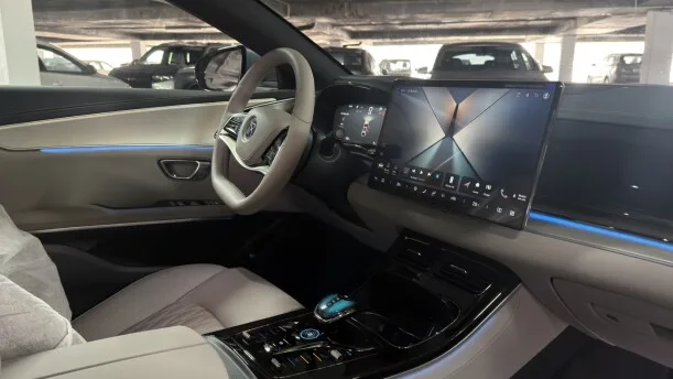 BYD Han 2025 — миниатюра 3