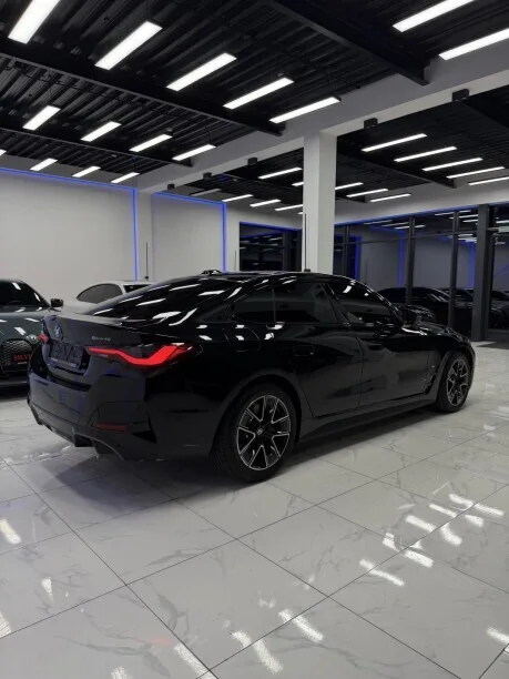 BMW i4 2025 — миниатюра 5