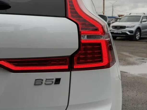 Volvo XC60 2025 — миниатюра 2