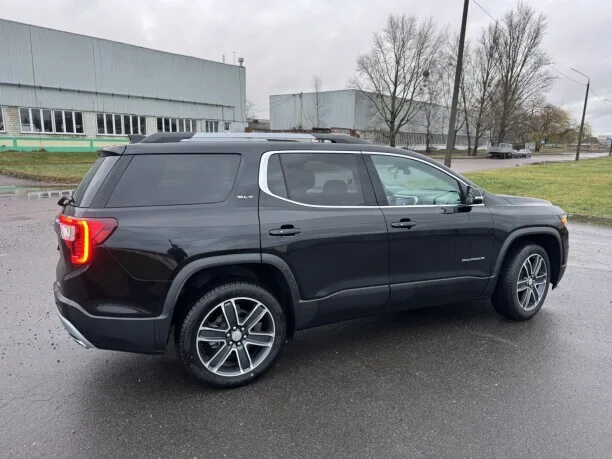 GMC Acadia 2022 — миниатюра 4