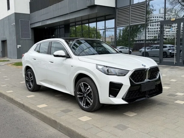 BMW X2 2024 — фото 1, купить с доставкой в Москву