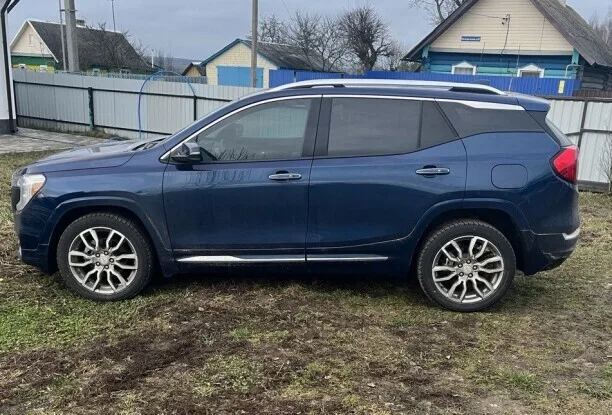 GMC Terrain 2022 — миниатюра 2