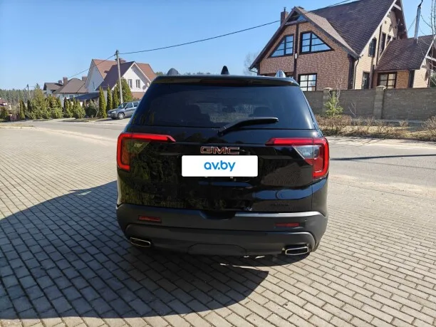 GMC Acadia 2023 — миниатюра 3