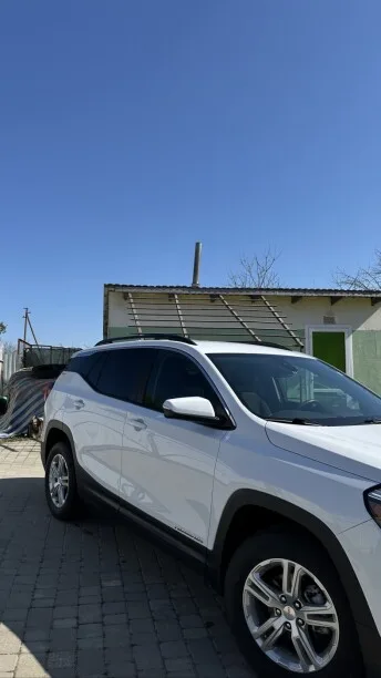GMC Terrain 2023 — миниатюра 4
