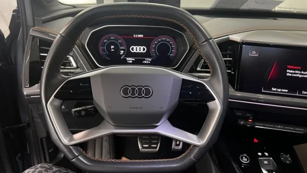 Audi Q4 e-tron 2023 — миниатюра 3