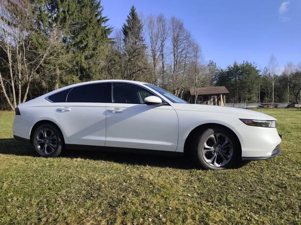 Honda Accord 2023 — миниатюра 2