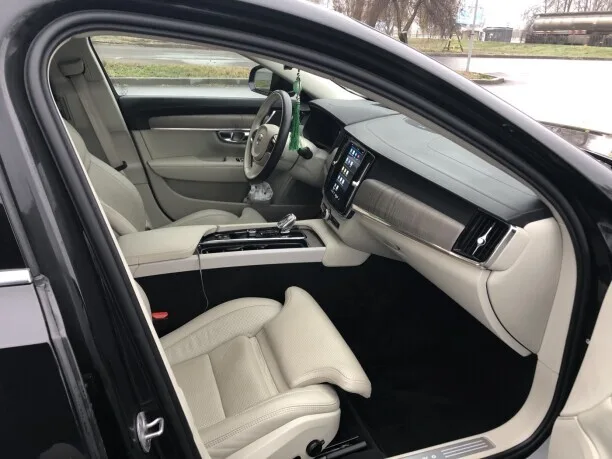 Volvo S90 2022 — миниатюра 3